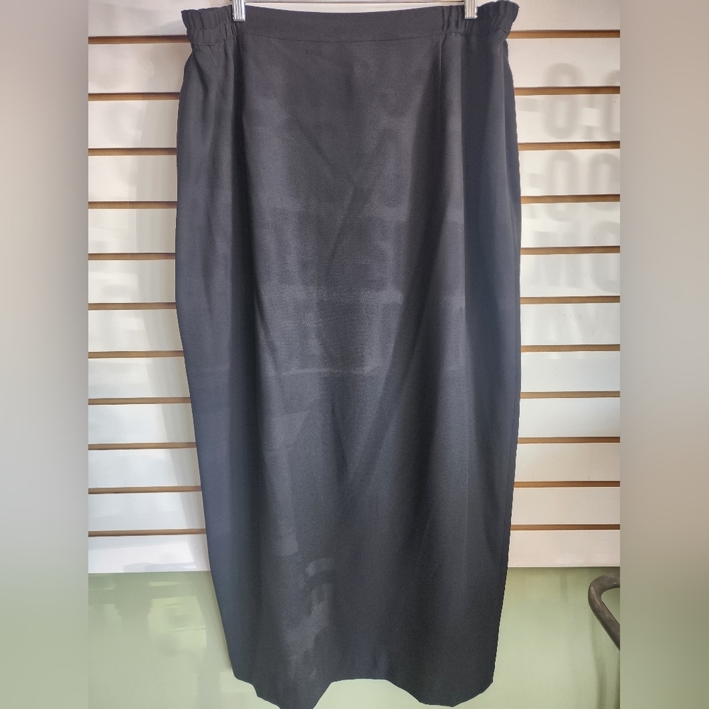 Jovani maxi skirt w/back slit 20